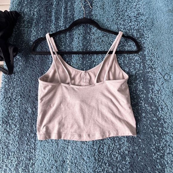 Set of 2 Halo Performance Crops - Picture 3 of 6